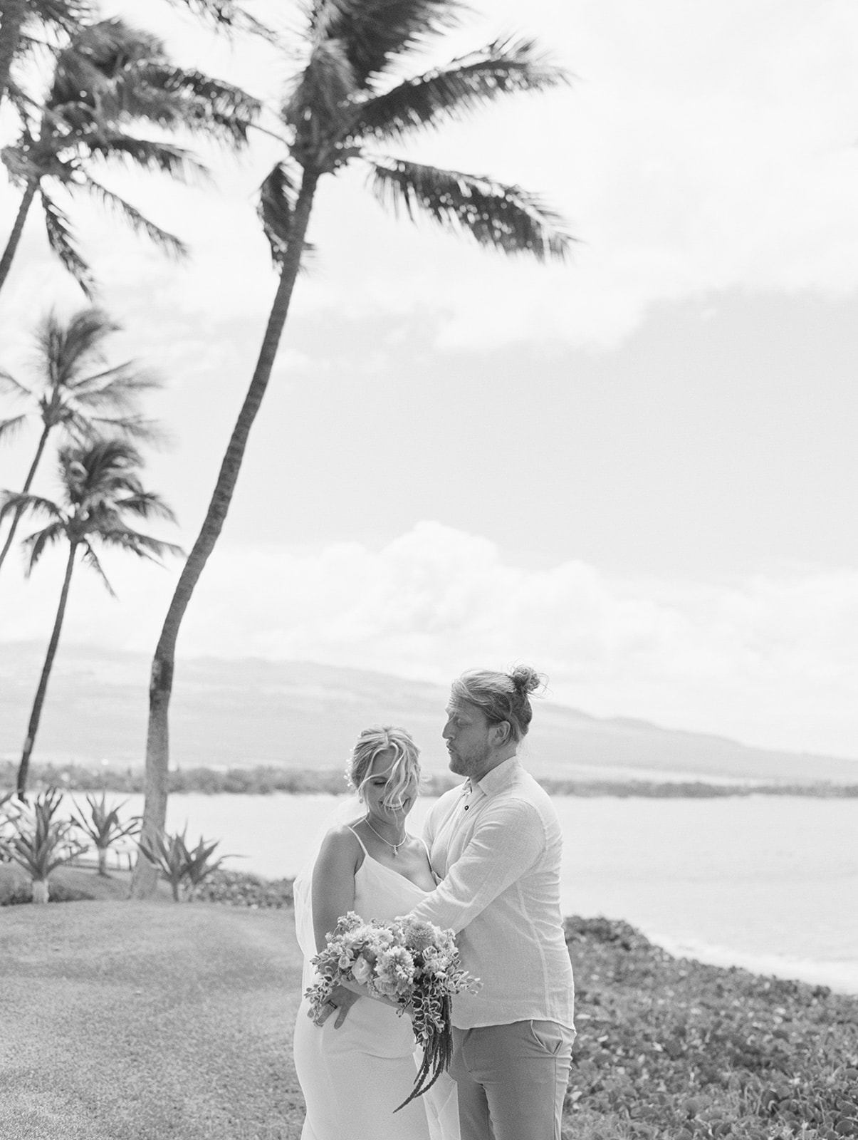 documentary wedding photography on maui